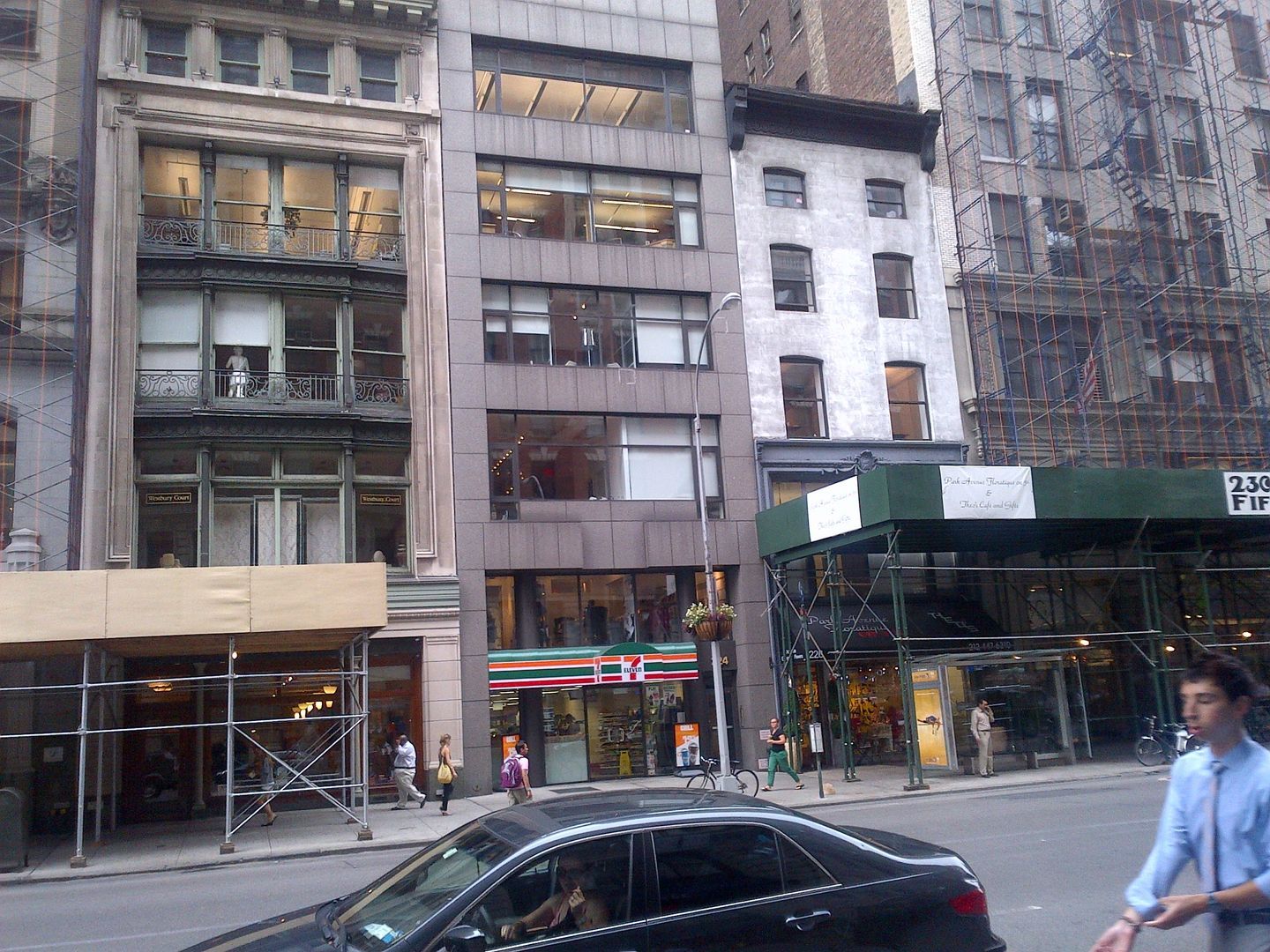 224 Fifth Avenue