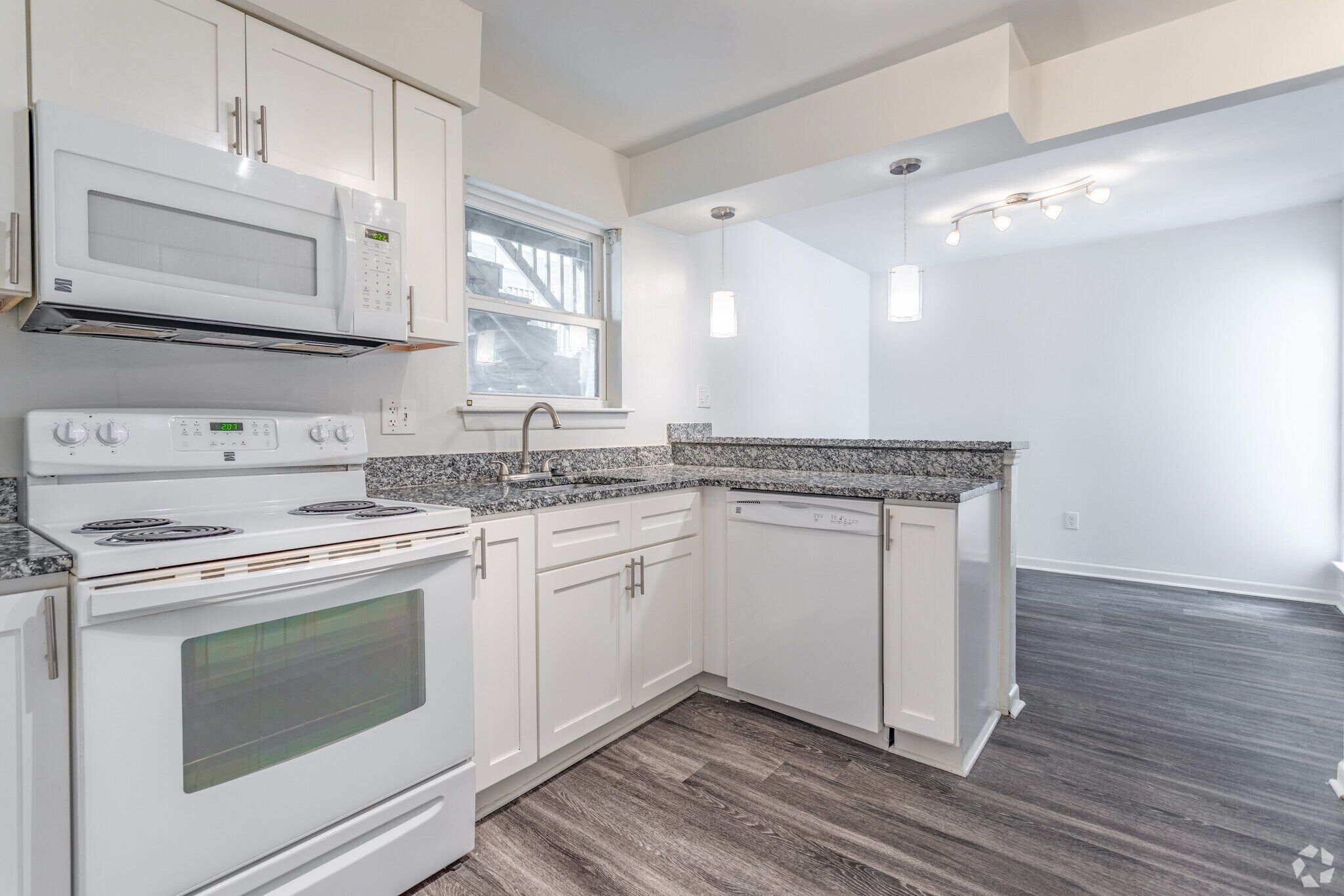 Sonoma Interior