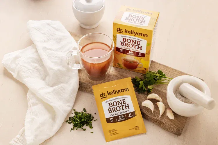 Dr. Kellyann Bone Broth packets and box