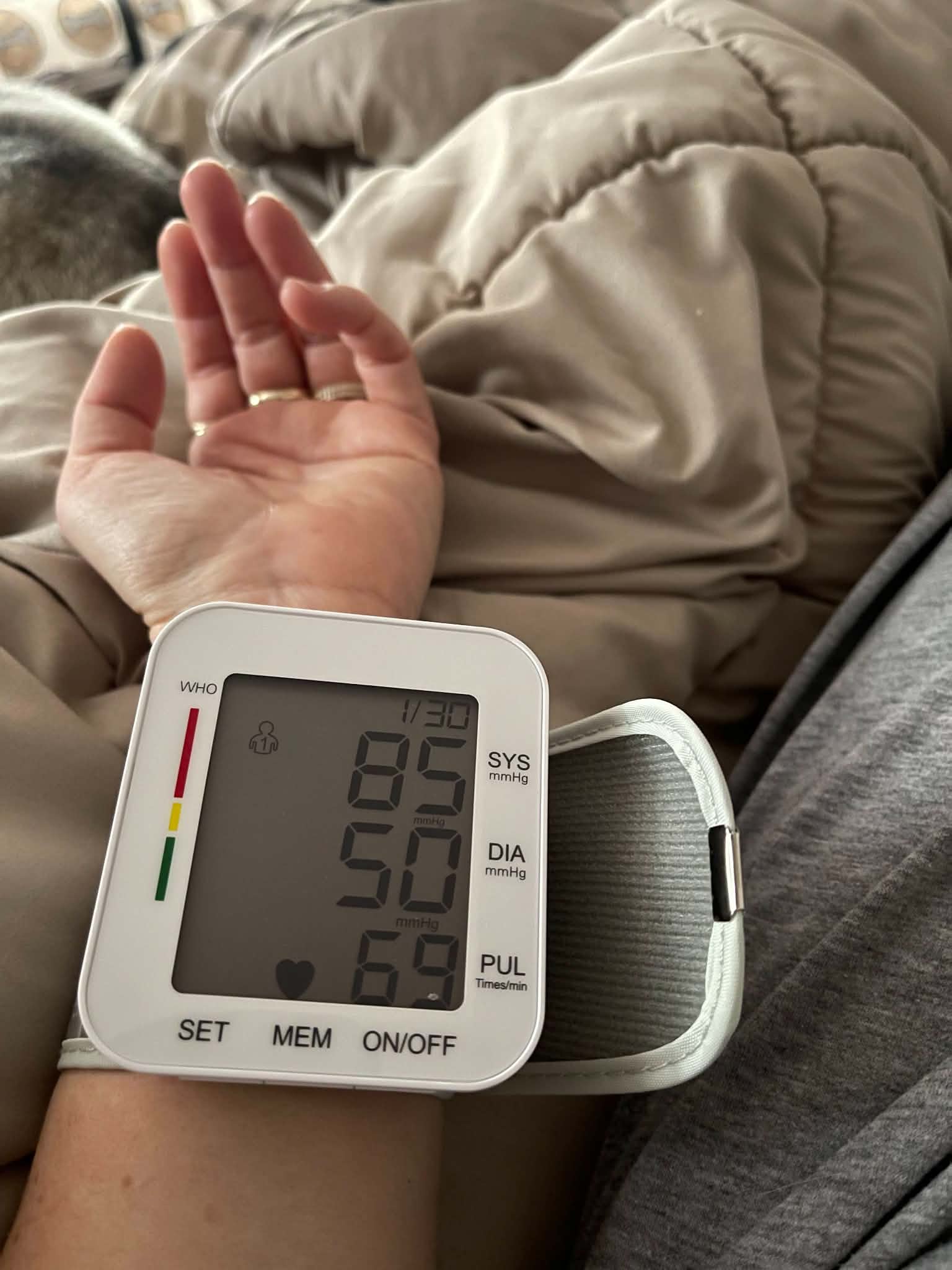 Wrist blood pressure monitor reading while resting